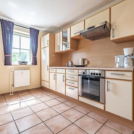 Апартаменты Fewo1846 Strandresidenz Wassersleben - Matrosenstube - Komfortables Studioapartment Mit Balkon Харрисле